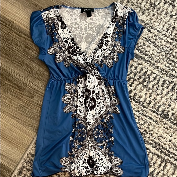 Apt. 9 Black and White Wrap Blouse with Graphic Embellishments - Picture 1 of 1